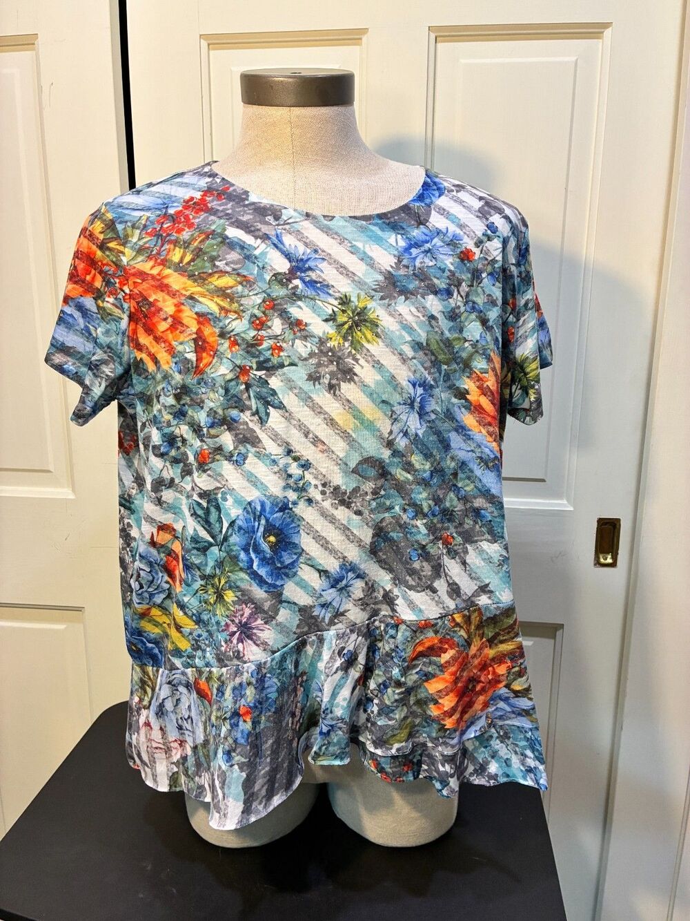 Time and Tru Floral Stripe Peplum Top Blouse 1X 16W-18W Short Sleeve Sublimation